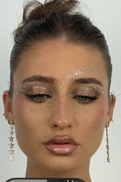 Coachella Makeup, Concert Makeup, Rhinestone Makeup, Prettiest Celebrities, Face Gems, Fairy Makeup