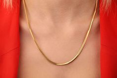 Our snake chain necklace is 14k solid gold. With its minimalist style, you can wear it every day and it fits your all outfit. It is a modern and trendy necklace.  It looks very stylish both alone and when combined with other necklaces. If you consider this gold snake chain as a gift, it makes your loves happy on their birthdays, anniversaries, graduations, mother's day, valentine's day, or women's day. 🎁 We can add a gift note for your loved ones. It arrives in a special jewelry gift box.  ✨ We Minimalist 14k Gold Snake Chain Necklace Gift, Modern Yellow Gold Snake Chain Necklace As Gift, Minimalist Snake Chain Necklace For Anniversary, Classic 14k Gold Snake Chain Necklace For Gift, Classic 14k Gold Snake Chain Necklace As A Gift, Minimalist Herringbone Necklace With Figaro Chain As Gift, Modern Yellow Gold Herringbone Necklace As Gift, Men Gold Chain, Gold Snake Chain