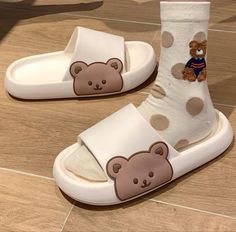 Summer Slippers Sandals, Anting Manik, Bear Slippers, Animal Slippers, Vintage Sandals, Womens Sandals Summer, Outdoor Slippers