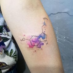 Chemistry Tattoo, chemistry tattoo sleeve, chemistry tattoo fails, chemistry tattoo dopamine, chemistry tattoo chest, organic chemistry tattoo, body chemistry tattoo, organic chemistry tattoo ideas, love chemistry tattoo, morbid chemistry tattoo, popular chemistry tattoo, minimalist chemistry tattoo, happiness chemistry tattoo, coffee chemistry tattoo, best chemistry tattoo #chemistrytattoo #organicchemistrytattoo #chemistry #organicchemistry #minimaltattoo #illustrativetattoo Dopamine Tattoo, Serotonin Tattoo, Happiness Tattoo, Molecule Tattoo, Semicolon Tattoo, Health Tattoo, Chemical Structure, Half Sleeve Tattoo