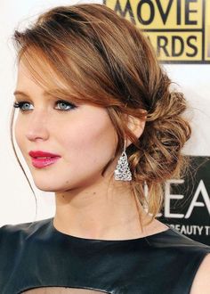 Jennifer Lawrence Hair, Sanggul Modern, Side Bun Hairstyles, Peinados Recogidos, Short Hairstyle, Mid Length Hair