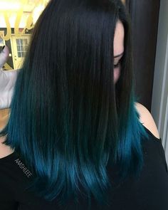 Blond Ombre, Office Dress Code, Blue Ombre Hair, Colored Hair Extensions, Hair Color Streaks, Hair Streaks, Pinterest Hair, Hair Color For Women