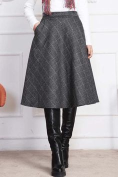 Aline Skirt Outfit, Gray Skirt Outfit, Skirt For Winter, Fashion 1940s Style, Fashionable Skirts, Long Grey Skirt, A Line Skirt Outfits, Long Plaid Skirt, Business Skirt