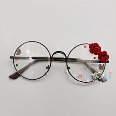 Color: Red Roses Black Glasses Kawaii Glasses, Round Lens Sunglasses, Clear Glasses Frames, Fake Glasses, Metal Frame Glasses, Fashion Flowers, Harajuku Girls, Trendy Glasses, Cute Sunglasses