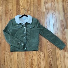 Favlux Army Green Jacket With Fur On Inside. Never Worn. Trendy Spring Outerwear With Corduroy Collar, Casual Green Outerwear With Corduroy Collar, Fall Green Outerwear With Corduroy Collar, Green Long Sleeve Outerwear With Corduroy Collar, Jacket With Fur, Army Green Jacket, Corduroy Jacket, Green Jacket, Army Green