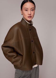 Jacket Leather Woman, Brown Winter Outerwear With Button Closure, Designer Fitted Brown Outerwear, Designer Brown Winter Outerwear, Luxury Brown Structured Outerwear, Brown Leather Single-breasted Outerwear, Jacket Outfit Women, Reversible Coat