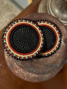 Native American Beaded Earrings Work Earrings, Beading Inspiration, Beadwork Ideas, Beaded Earrings Native, Native Crafts, Native American Beaded Earrings, Earrings Patterns, Handmade Earrings Beaded, Beaded Earrings Patterns