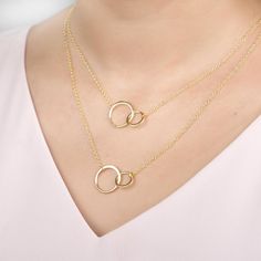 Mother Daughter Gift Necklace, Mother's Day Gift, Gifts for Mom, Mom Necklace, 2 Asymmetrical Circles set of 2 – Dear Ava Twins Necklace, Distance Quotes, Sisters Necklace, Double Circle Necklace, Godmother Necklace, Dear Ava, Bff Necklace, Quotes Friends, Interlocking Circle Necklace