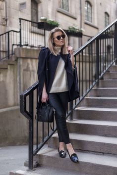 🖤 Sweden Street Style, Sweden Street, Cape Fashion, Parisian Chic Style, Style Inspiration Winter, Classy Fashion