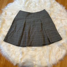 - Pleated Grey Skirt With Light Green And Navy Detailing - Size S, Nwt Fitted Pleated Skirt By Urban Outfitters, Fitted Mini Skort By Urban Outfitters, Urban Outfitters Fitted Pleated Skirt, Spring Pleated Bottoms From Urban Outfitters, Urban Outfitters Mini Pleated Skirt, Fitted Pleated Skort By Urban Outfitters, Fitted Pleated Skort From Urban Outfitters, Urban Outfitters Short Lined Skirt, Urban Outfitters Pleated Mini Skirt