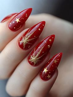 Red Christmas Nails 2025: Festive and Elegant Nail Designs for the Holidays Red And Green Christmas Nails Holidays, Red And Gold Christmas Nail Designs, Christmas Nails Gold And Red, Chinese New Years Nails, Gold And Red Nails Acrylic, Red Gold Christmas Nails, Easy Spring Nail Ideas, Red Winter Nail Designs, Christmas Nails Red And Gold