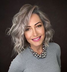 Dark Grey Hair, Grey Hair Care, Grey Hair Dye, Best Hair Color, Hair 101, Dyed Blonde Hair