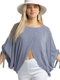 Striped Paloma Top Packable Hat, Knit Tops, Private Label, Elegant Fashion, Striped Shirt, Raglan Sleeve, Three Quarter