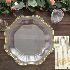 Explore our 6-pack 13" clear gold Baroque scalloped acrylic plastic charger plates. Hexagon shape for a unique dining experience. ✓ Get yours now! Style Baroque, Floral Tablecloth, Flower Garlands