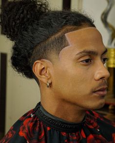 Taper Fade Long Curly Hair, Man Bun Curly Hair, Haircuts For Men 2022, Taper Fade Long Hair, Long Hair Fade, Boys Haircuts Curly Hair, Best Short Haircuts For Men, 2022 Hairstyles, Short Haircuts For Men