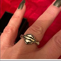 Women’s Shield Ring New Stainless Steel True To Size Comes With Black Jewelry Box For Gift Giving Harley Davidson Rings, Harley Women, Harley Davidson Jewelry, Black Sapphire Ring, Black Jewelry Box, Box For Gift, Gifts For Her Birthday, Shield Ring, Biker Rings