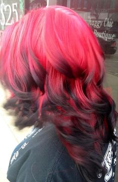 Red To Black Ombre Hair Reverse, Black And Red Tips Hair, Pink Black Ombre Hair, Pink And Black Ombre Hair, Dyeing The Ends Of The Hair, Hair Dye Ideas Red And Black, Red To Black Hair Ombre, Pink Hair With Red Tips, Dyed Hair Pink And Black