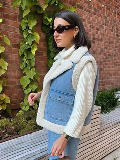 Womens Denim Vest, Soft Vest, Sleeveless Sweater Vest, Iranian Women, Iranian Women Fashion, Winter Chic, Collared Coat, Sleeveless Jacket, Sleeveless Sweater