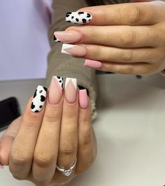 Pink Western Acrylic Nails, Moo Cow Nails, Cowprint Nail Design Pink, Short Nail Designs Cow Print, Western Pink Nails, French Tip Cow Print Nails, Pink Cowprint Nails, Cowgirl Nails Westerns, Punchy Western Nails