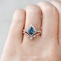 Vintage London Blue Topaz Engagement Ring Set Infinity Pear Shaped Topaz Bridal Set Rose Gold Women Unique Brilliant Halo Ring Birthstone - Etsy