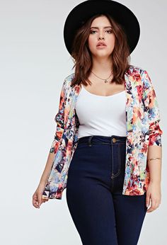 Floral Print Jacket, High Waisted Jeans Vintage, Chubby Fashion, Clothing Stores, Curvy Girl Fashion