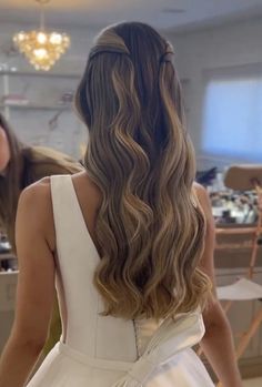 #HairstylesForThinHair #HairstylesForThinHairProm #HairstylesForThinHairLong #HairstylesForThinHairFine #HairstylesForThinHairMedium #HairstylesForThinHairBlackWomen #HairstylesForThinHairShort #HairstylesForThinHairOver50 #HairstylesForThinHairMen #HairstylesForThinHairBraids #HairstylesForThinHairKids #HairstylesForThinHairAndRoundFace #HairstylesForThinHairAndShortHair #HairstylesForThinHairAndBangs #HairstylesForThinHairAsian #HairstylesForThinHairAesthetic #HairstylesForThinHairAndShort Bridesmaids Hairstyles For Long Hair Half Up, Elegant Hairstyles Hair Down, Fancy Side Part Hairstyles, Hair Styles For Graduation Photos, Simple Prom Hair Straight, Pinned Back Hairstyles, Hairstyles After Shower Wet Hair, Hairstyles Art Reference, Wet Hair Hairstyles