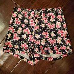 Absolutely Adorable, New Without Tags. Sz 2 Pink Floral High-waisted Shorts, Pink Floral Print High-waisted Shorts, Pink H&m Bottoms For Summer, H&m Pink Bottoms For Summer, H&m Pink Summer Bottoms, Casual Pink Rose Print Bottoms, Pink Rose Print Summer Bottoms, Summer Pink Rose Print Bottoms, H&m Floral Print Summer Bottoms