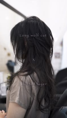 Wolf Cut Hair, Trendy Hairstyle, Wolf Cut