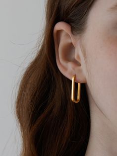 Trendy Everyday Paperclip Earrings, Trendy Paperclip Earrings As Gift, Trendy Paperclip Earrings For Gift, Modern Paperclip Earrings For Everyday, Trendy Paperclip-shaped Earrings As Gift, Modern Paperclip Everyday Earrings, Gold Paperclip Hoop Earrings As Gift, Everyday Paperclip Ear Wire Earrings, Everyday Paperclip Shaped Earrings With Ear Wire