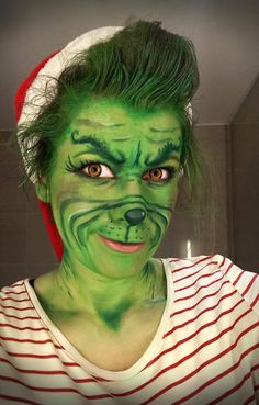 Chrix Design: The Grinch who pranked her colleagues Christmas Eyeshadow Looks, Christmas Parade Floats, Christmas Eyeshadow, Deer Makeup, Christmas Face Painting, Grinch Christmas Party