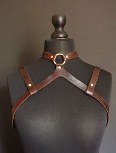 Harness Fashion, Body Harness, Leather Harness, For Her Gifts, Leather Projects, Jewelry For Her, Body Jewellery, Fantasy Fashion