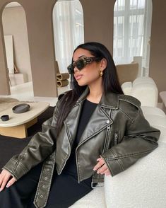 Zara Leather Jacket, Denim Outfits, Chic Fall Outfits, Zara Outfit, Looks Chic, Looks Style, Winter Fashion Outfits