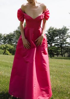 Allison Dress in Pink | Over The Moon Nostalgic Beauty, Fancy Gowns, Fairytale Fashion, Look Formal, Pink Gowns, Grad Dresses, In The Heart