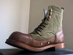 Men Canvas Boots, Biker Wear, Boots Outfit Men, Jungle Boots, Futuristic Shoes, Leather And Canvas, Canvas Boots, Retro Mode