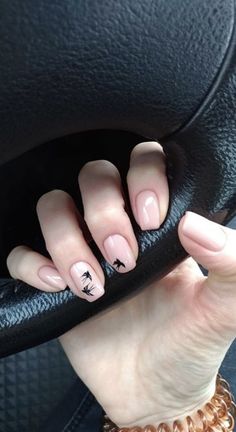 Winter Manicures, Winter Manicure, Pedicure Designs, Simple Gel Nails, Short Nails Art, Classy Nails, Short Acrylic Nails, Matte Nails