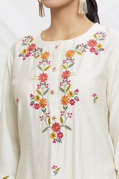 Buy Cream Kurta And Pant Viscose Rayon Embroidered Thread Straight Set For Women by Samyukta Singhania Online at Aza Fashions. Yoke Designs, Kurta Embroidery, Kurti Sleeves, Crewel Embroidery Patterns, Kurti Embroidery, Silk Sarees With Price, Lace Dress Design, Hand Beaded Embroidery, Machine Work