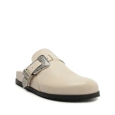 Grace Leather Flat – SCHUTZ Leather Clogs With Leather Footbed And Flat Heel, Leather Slip-on Slippers With Buckle Closure, Beige Leather Slip-on Clogs, Beige Mules With Leather Footbed And Round Toe, Beige Slip-on Mules With Buckle Closure, Faux Leather Slip-on Mules With Leather Footbed, Beige Buckle Closure Slip-on Mules, Slip-on Clogs With Textured Footbed And Flat Heel, Flat Heel Clogs With Textured Footbed