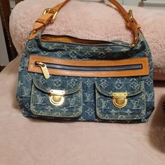 Beautiful Purse In Great Condition Blue Jean Purses, Jean Purse, Blue Jeans, Louis Vuitton Bag, Bag Lady, Louis Vuitton, Blue, Color