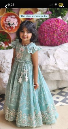 Baby Girl Dresses Traditional, Kids Dresses For Girls Indian, Traditional Frocks For Kids, Kids Indian Wear Designer, Traditional Dresses For Kids Girl, Baby Lehenga Designs, Frock Ideas For Kids, Pattu Pavadai Designs For Kids