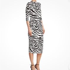 Nwt Alice And Olivia Delora Dress. Black And White Tiger Print. Size 6 Black And White Midi Dress For Evening, Elegant Black And White Long Sleeve Dress, Elegant Long Sleeve Black And White Dress, Chic Black And White Knee-length Midi Dress, Fitted Black And White Midi Dress For Evening, Black And White Long Sleeve Evening Dress, Black And White Midi Evening Dress, Fitted Black And White Midi Dress, Fitted Knee-length Black And White Midi Dress