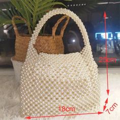 Brand Name: MR.YLLSShape: FLAPHandbags Type: Shoulder BagsTypes of bags: Shoulder Crossbody BagsOrigin: CN(Origin)Main Material: BeadedClosure Type: OPENHardness: HARDExterior: NONEStyle: FashionModel Number: Z-YY869Occasion: VersatileGender: WOMENPattern Type: SolidNumber of Handles/Straps: SingleInterior: No PocketDecoration: PearlDecoration: BeadingItem Type: HandbagsNAME: Luxury Pearl Women's bags Braided beads bagsNAME 2: Pearl small flap bagWomen's Bag: women pearl bagShoulder Bag: pearl b Pearl Bags, Canvas Lunch Bag, Backpack Clothes, Bag Badges, Beaded Boxes, Pearl Bag, Clutch Purse Evening, Bag Luxury, Beaded Purses