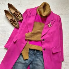 Work Outfit Jeans Winter, What Colors Go With Hot Pink, Fall Pink Outfit, Magenta Outfit Ideas, Pink Loafers Outfit, Fuchsia Outfit, Pink Shoes Outfit, Pink Outfit Ideas, Leopard Print Shoes