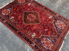 This is a vintage Medallion Oriental Decor Area Rug Wool natural dyed color in a perfect condition. Antique Medallion, Vintage Medallion, Red Orientalist Rug, Natural Dyes, Wool Area Rugs, Vintage Rug, Turkish Rug, Etsy Vintage, Pakistan