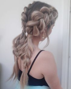 Viking Hairstyles Women Curly Hair, Viking Hair For Curly Hair, Curly Hair Viking Style, Braided Hairstyles Game Of Thrones, Rave Hairstyles, Long Blonde Viking Hair, Find Hairstyles, Beautiful Haircuts, Easy Hair Updos