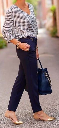 Best Business Casual Outfits, Professional Work Outfit, Traje Casual, Professional Attire, Moda Plus, Sweater Dress Women, Business Outfit, Work Outfits Women