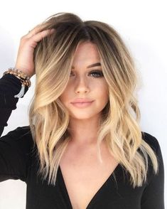 Medium Choppy Blonde Balayage Hair. Medium Length Blonde Hair, Medium Length Blonde, Blonde Ombre Balayage, Medium Layered Hair, Creamy Blonde, Blonde Haircuts, Brown Blonde Hair