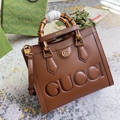 Gucci luxury fashion bag - 2030 A+ Excellent Quality copies; Contact us if you've any questions in your mind. Luxury Bags Collection, Handbag Heaven, Luxury Purses, Fancy Bags, Rainbow Hair, Cute Bags, Bags Designer Fashion, Beautiful Bags, Locs