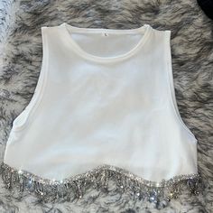 Never Worn- Chandelier, White Tank Top Diamond Top Outfit, Zara Crop Top Outfits, White Top Aesthetic, Diamond Outfit, Zara Fits, Zara Clothing, Zara Aesthetic, Zara Clothes, Diamond Clothing