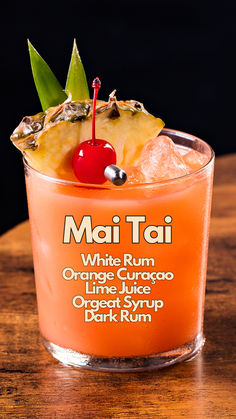 Mai Tai Rainbow Paradise Cocktail, Cocktail Presentation Ideas, Maitai Cocktail, Mai Tai Cocktail Recipes, Rum Cocktails Easy, Mai Tai Recipe, Mai Tai Cocktail, Bartender Drinks Recipes