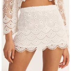 Loveshackfancy White Eyelet Mini Skirt Size 2 Lined Waist 26.5” Hip 32.5” Length 16” 100% Cotton White Eyelet Skirt, Eyelet Skirt, White Eyelet, Women's Skirt, Mini Skirt, Womens Bottoms, Womens Skirt, Color White, Size 2